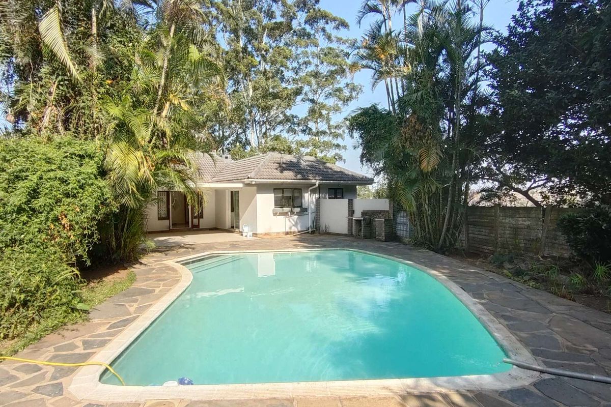 House For Sale in Kloof Central - Photo 2