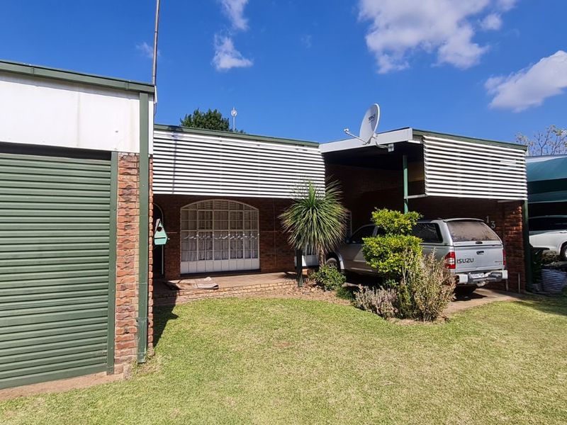 House For Sale in Modimolle Central - Photo 4