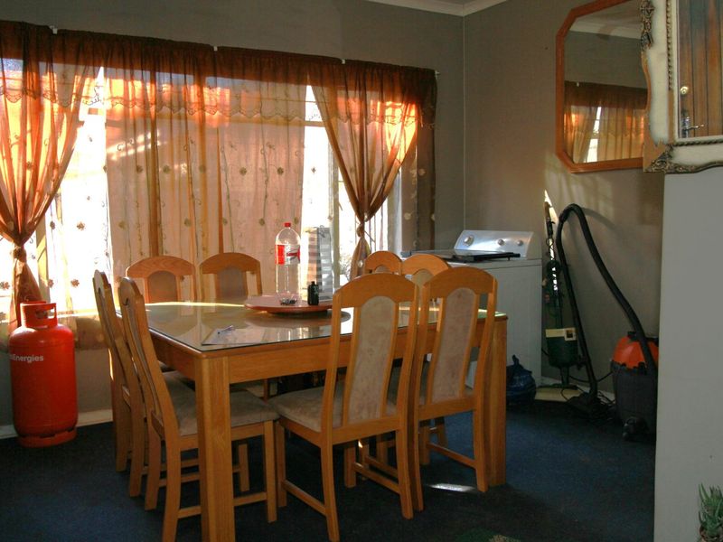 House For Sale in Ermelo Central - Photo 7