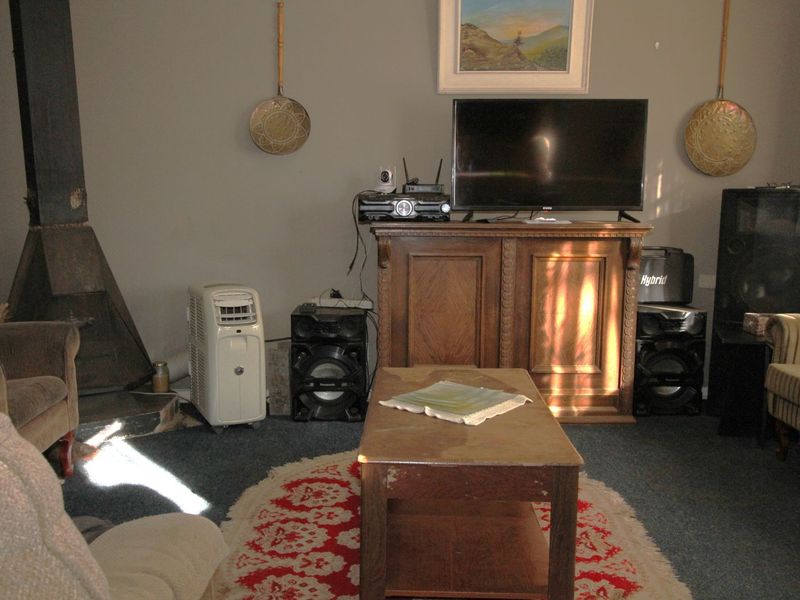 House For Sale in Ermelo Central - Photo 4