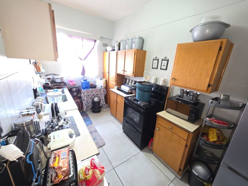 Apartment For Sale in Kimberley Central - Photo 6