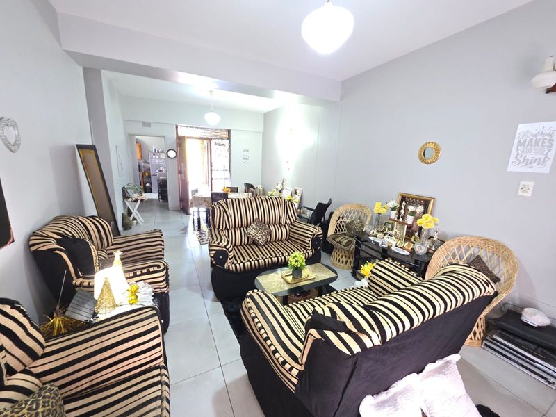 Apartment For Sale in Kimberley Central - Photo 4