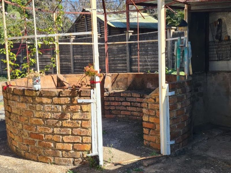 House For Sale in Rayton Central - Photo 4