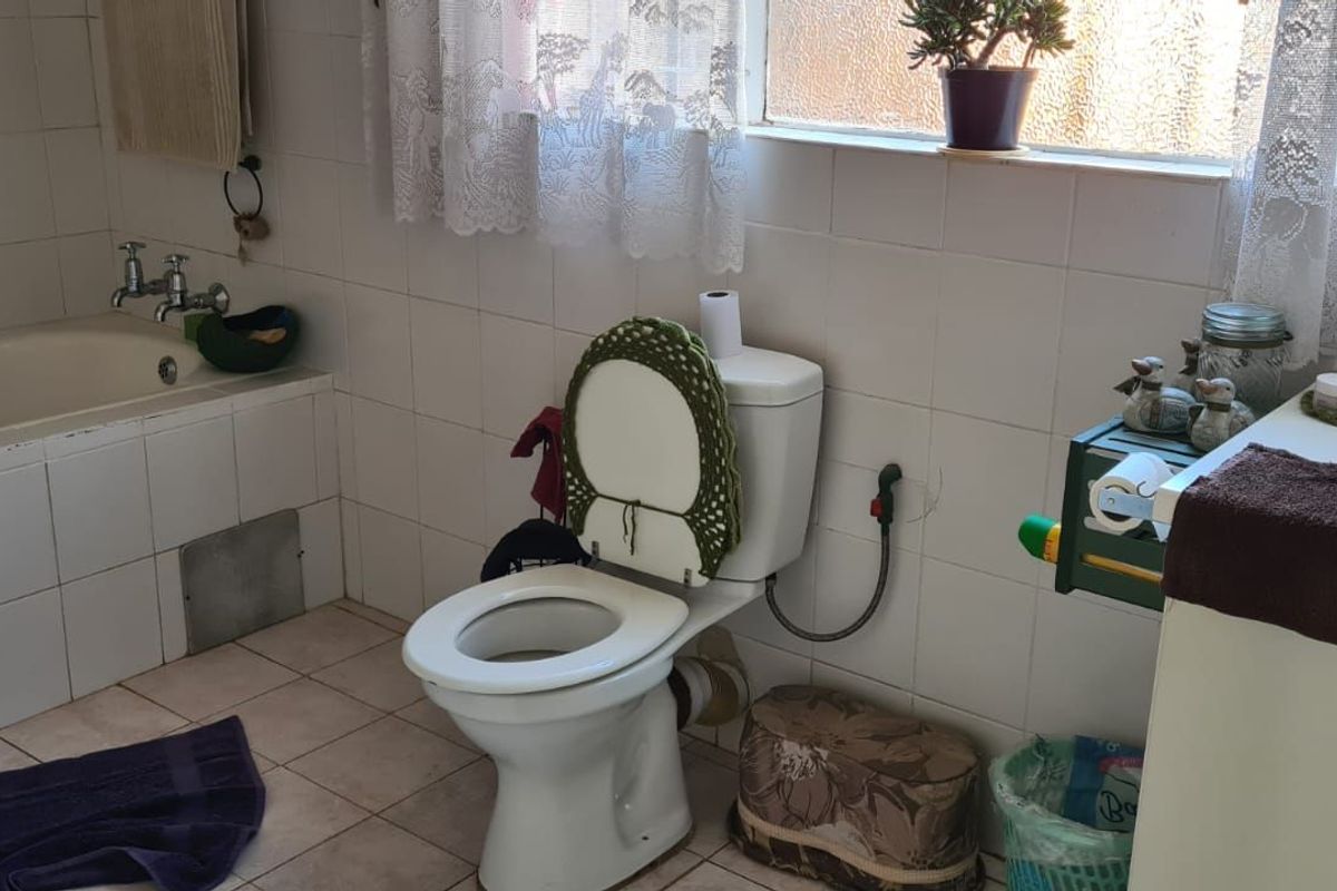 House For Sale in Rayton Central - Photo 3