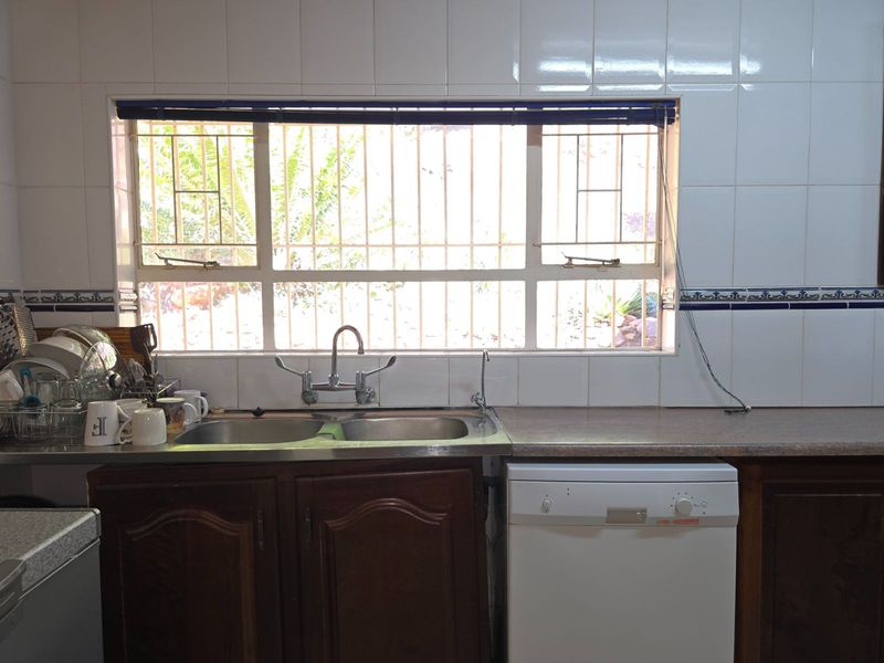 House For Sale in Florauna - Photo 10