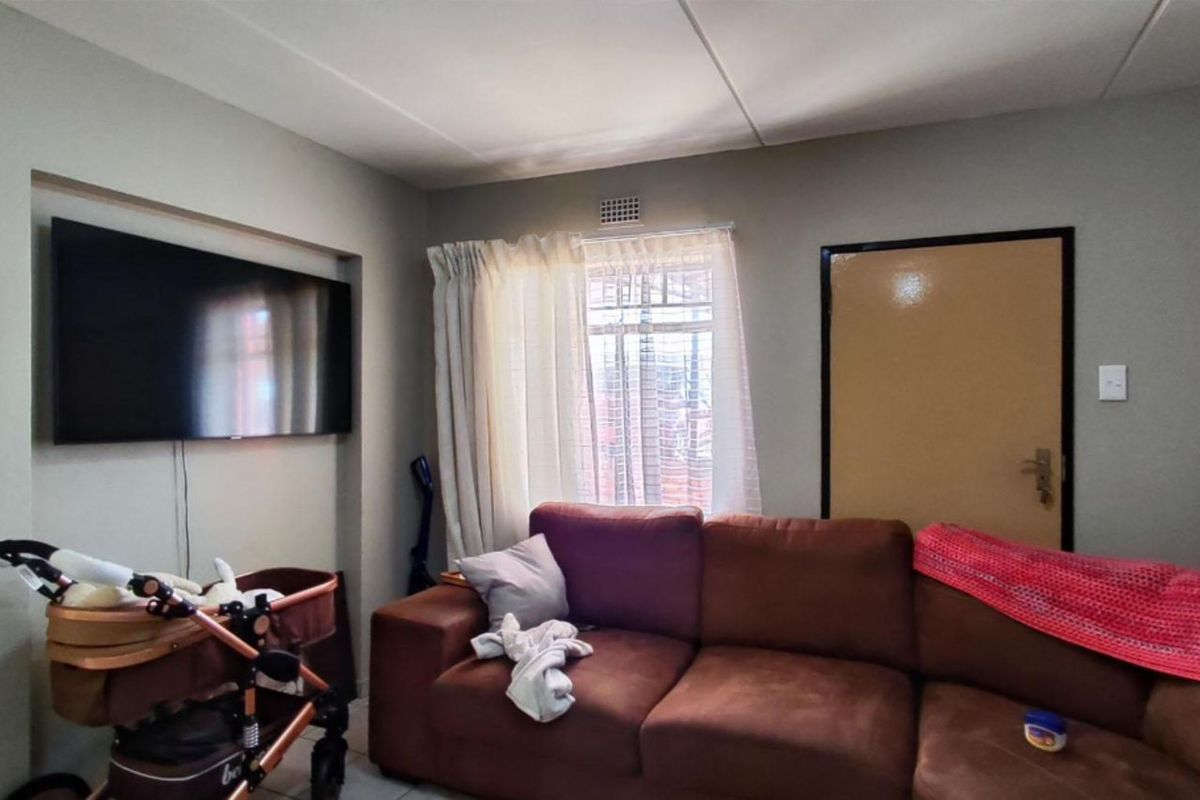 Apartment For Sale in Sky City - Photo 4