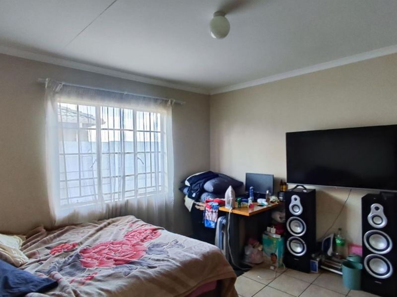 House For Sale in Sky City - Photo 5