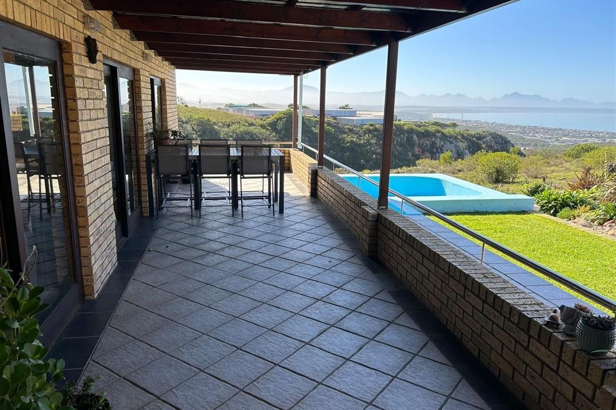 House For Sale in Aalwyndal - Photo 3