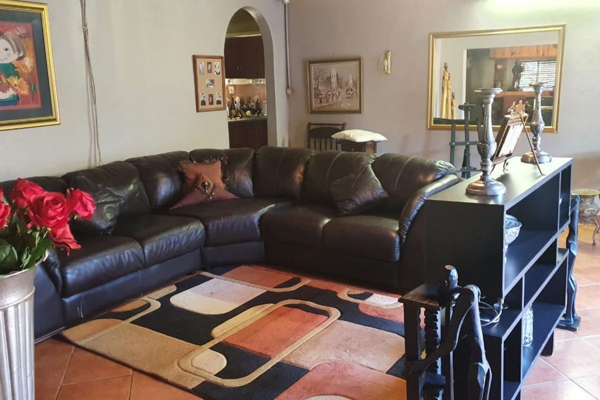 Farm For Sale in Pretoria North - Photo 2