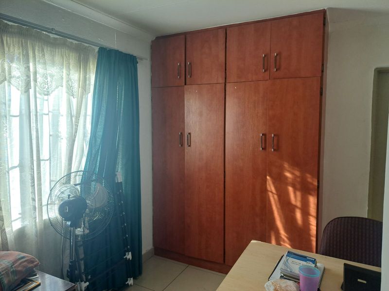 House For Sale in Eersterust - Photo 9