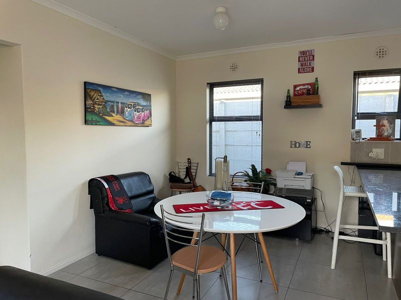 House For Sale in Parklands - Photo 10