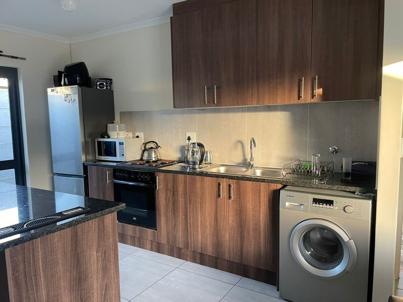 House For Sale in Parklands - Photo 9