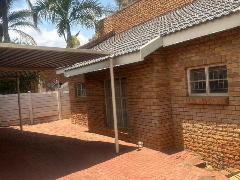 House For Sale in Fauna Park - Photo 3