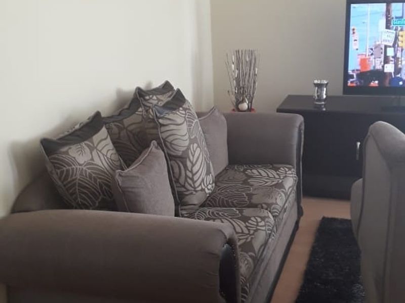 House For Sale in Ladybrand Central - Photo 10