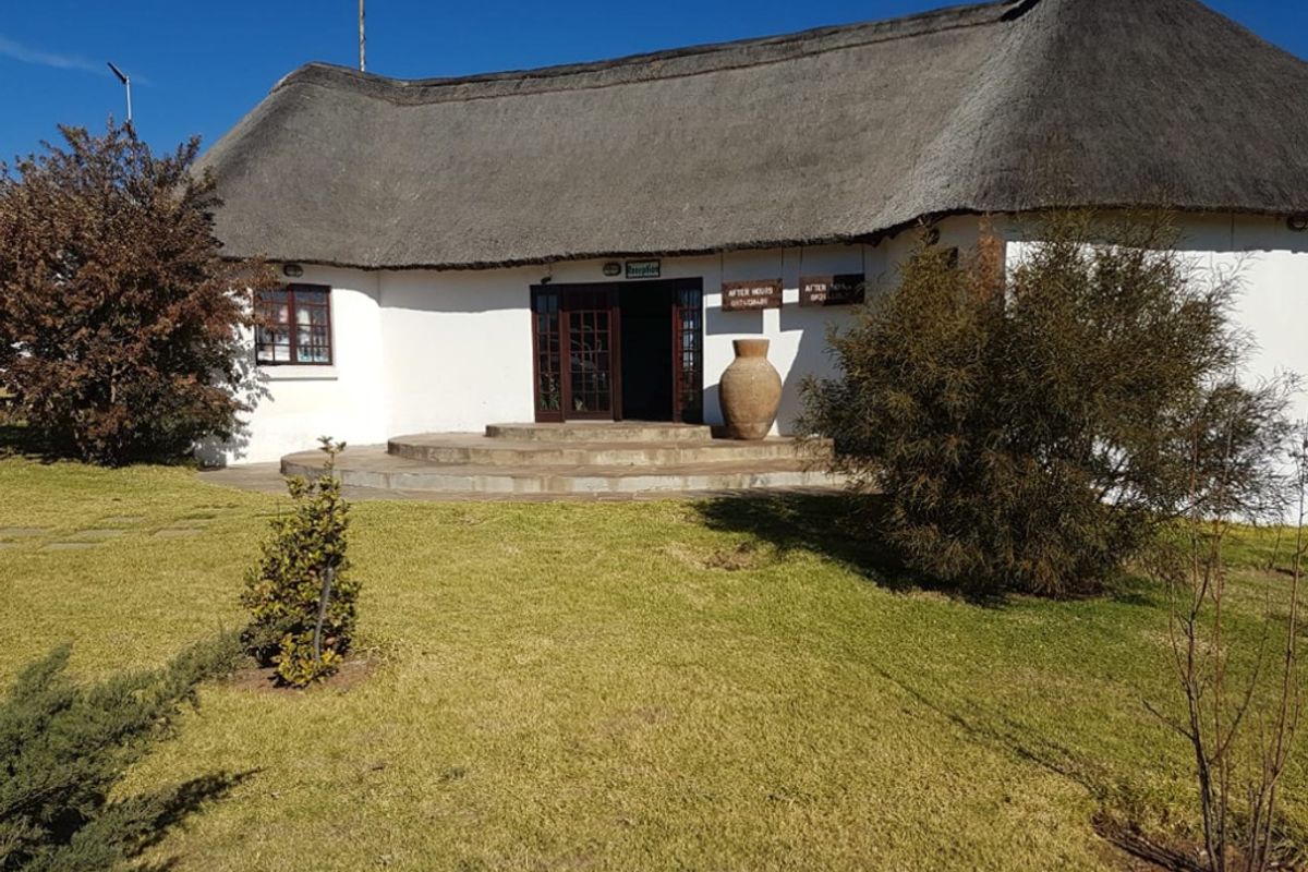 Farm For Sale in Ladybrand Rural - Photo 2