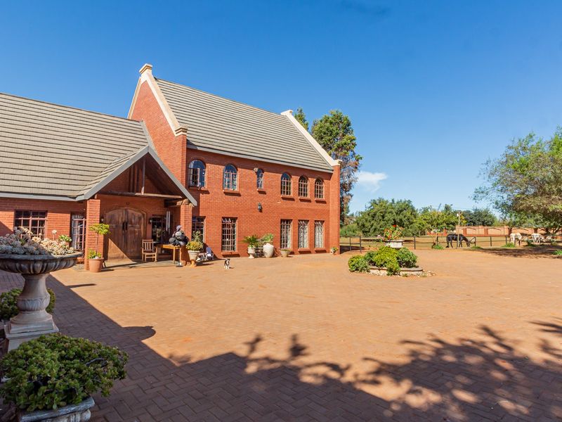 House For Sale in Rietvlei View Country Estates - Photo 2