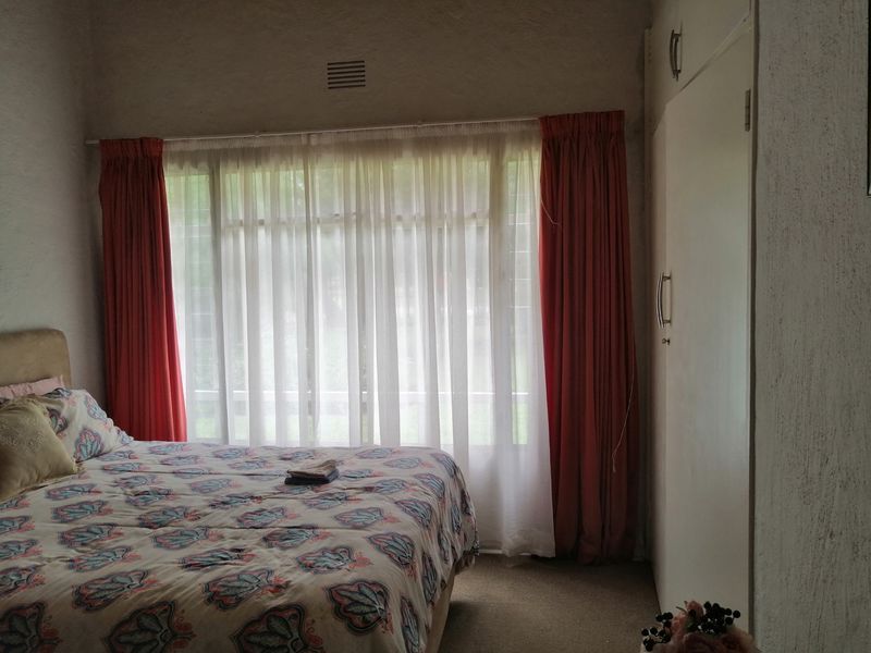 House For Sale in Lourenspark - Photo 5