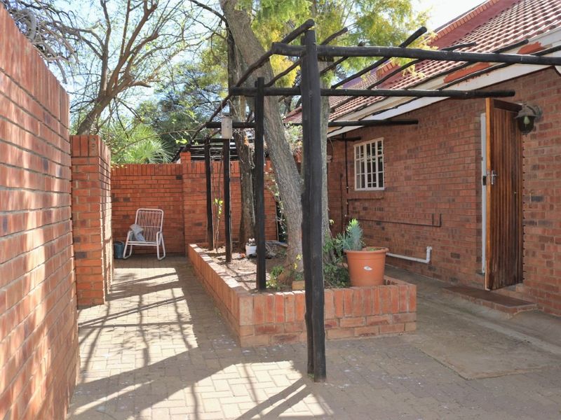 House For Sale in Tedderfield AH - Photo 4