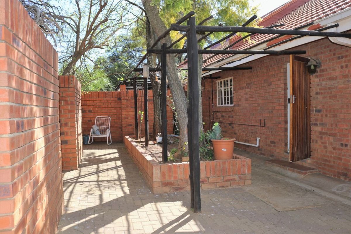 House For Sale in Tedderfield AH - Photo 4