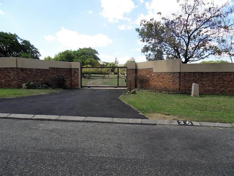 House For Sale in Rispark - Photo 3