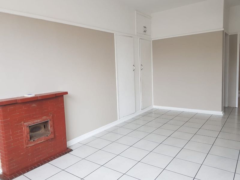 Apartment For Sale in Jeppestown - Photo 5