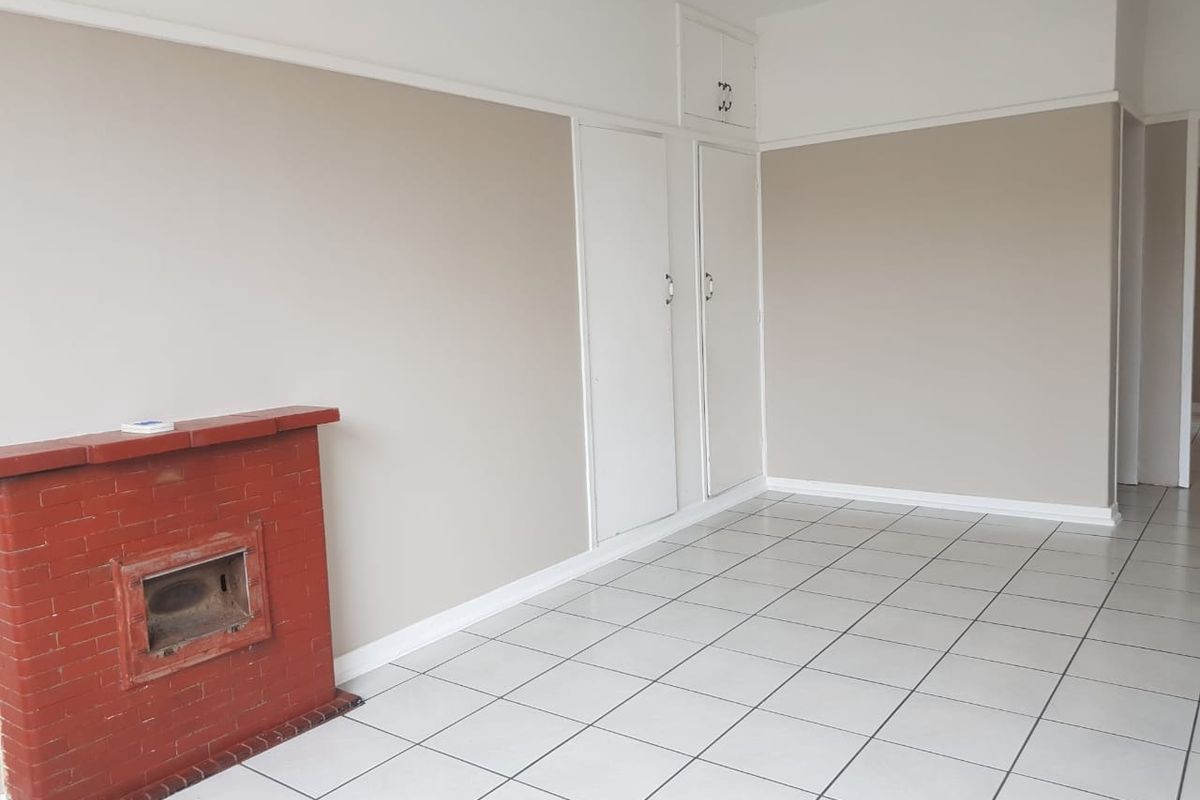 Apartment For Sale in Jeppestown - Photo 5