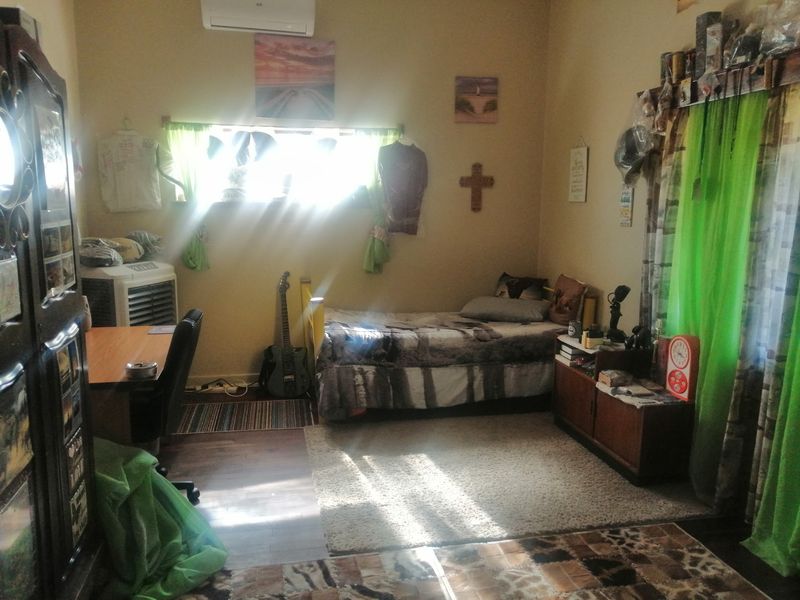 House For Sale in Orkney Central - Photo 9