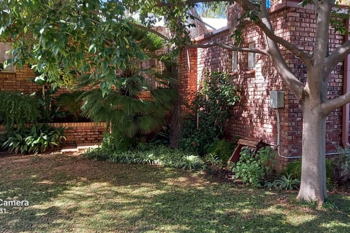 Apartment For Sale in Jan Kempdorp Central - Photo 3