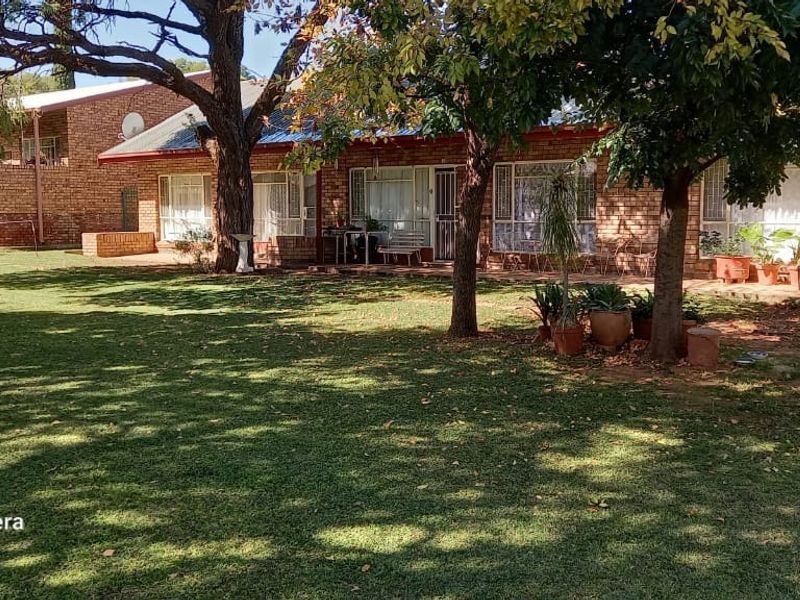 Apartment For Sale in Jan Kempdorp Central - Photo 10