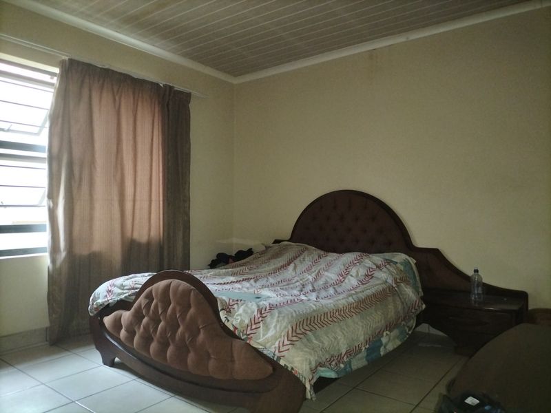 Townhouse For Sale in Wilkoppies - Photo 7