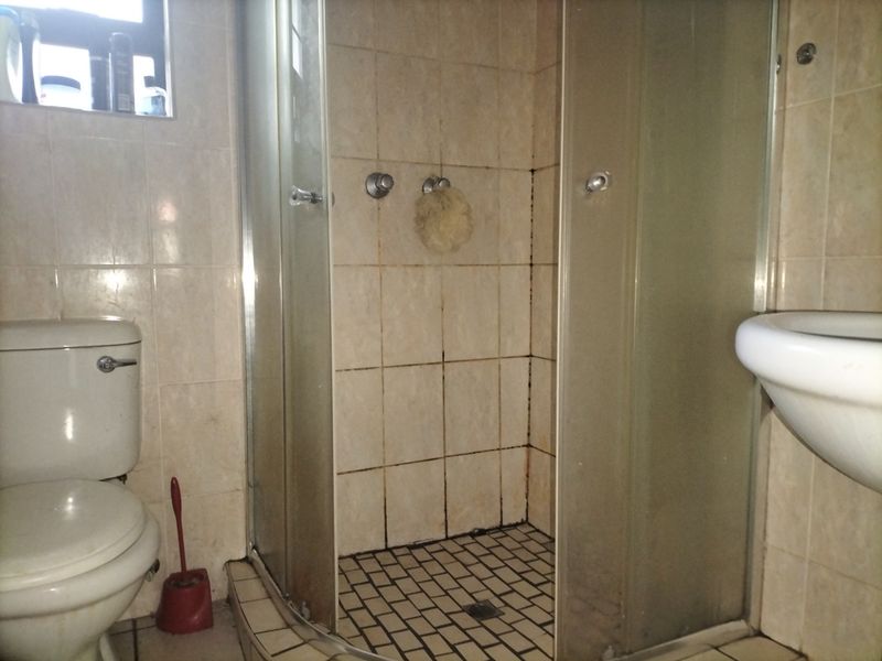 Townhouse For Sale in Wilkoppies - Photo 10