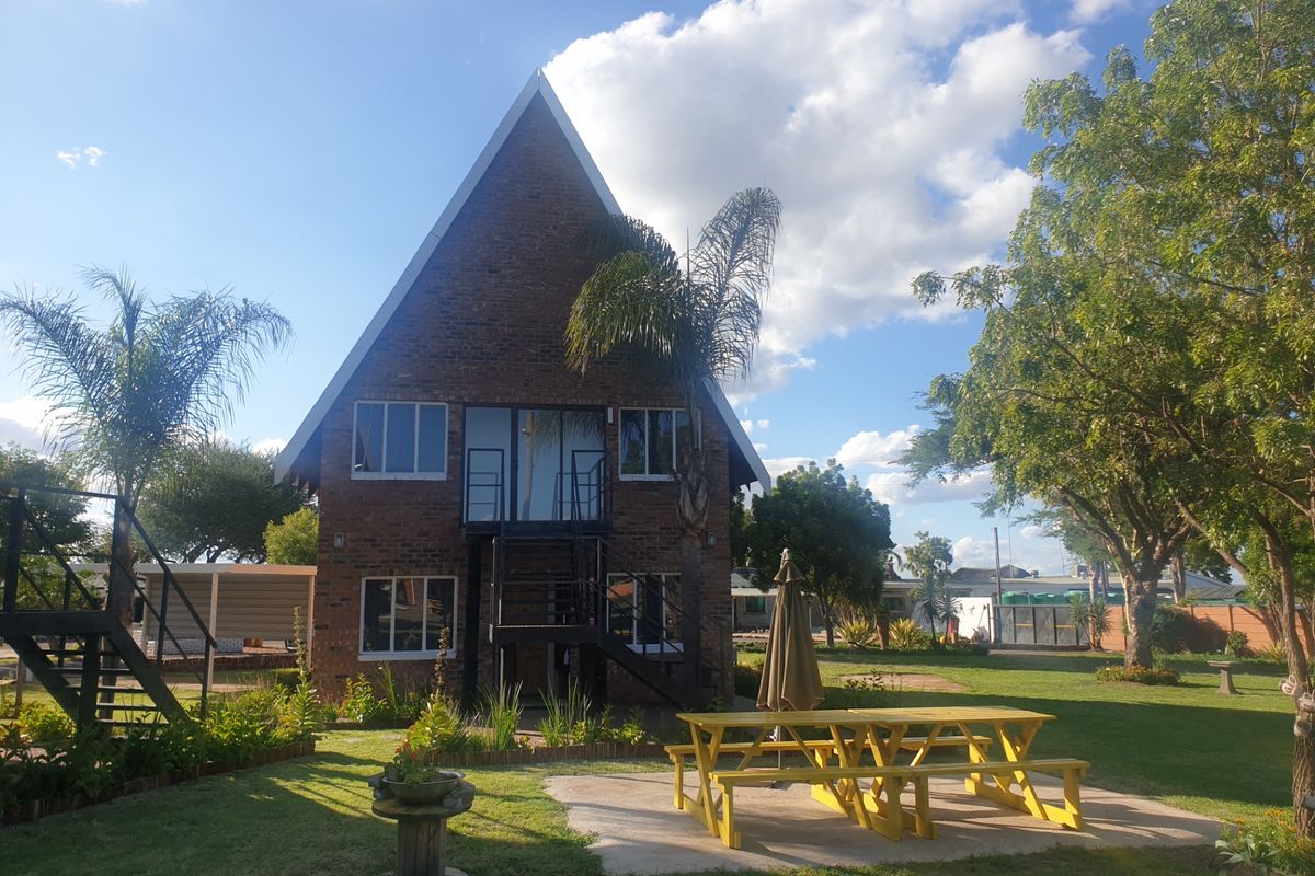 Guest House For Sale in Doornbult AH - Photo 4