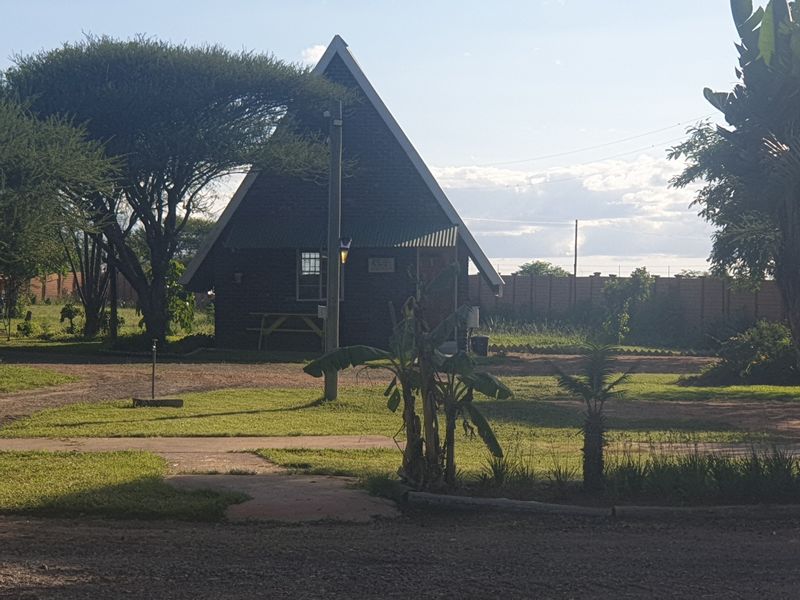 Guest House For Sale in Doornbult AH - Photo 2