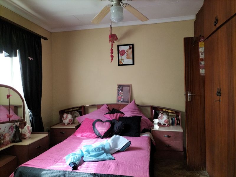 House For Sale in Lourenspark - Photo 7