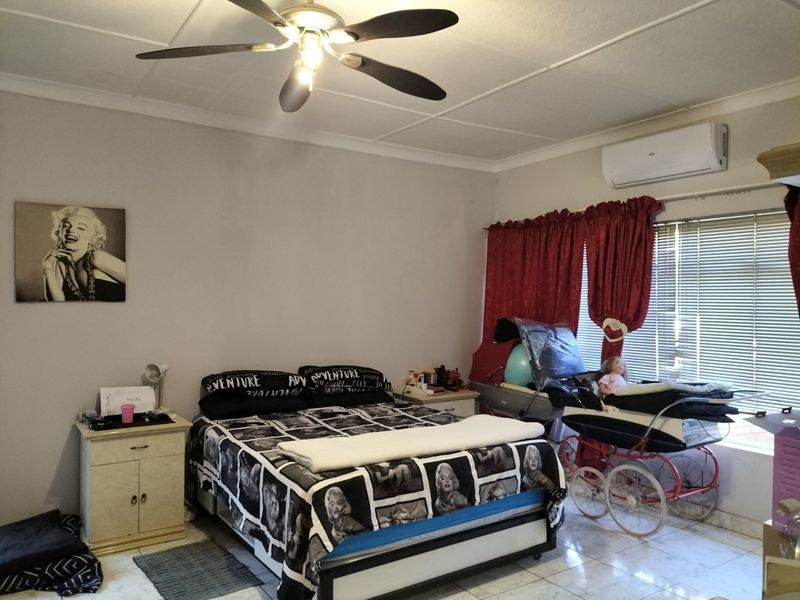 House For Sale in Vaal Park - Photo 10