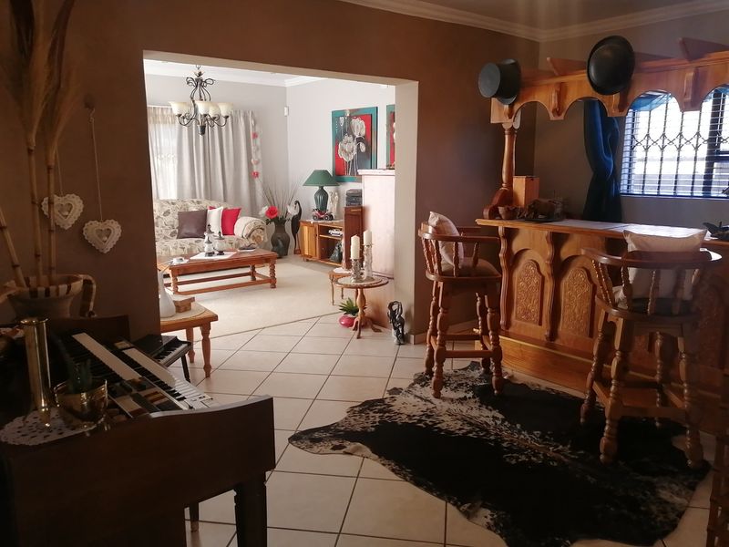 House For Sale in Kuruman Central - Photo 3