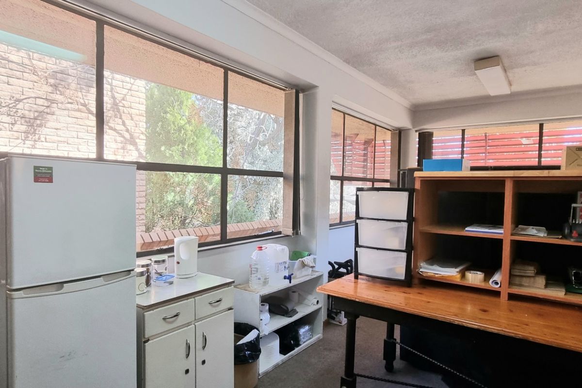 Office For Sale in Potchefstroom Central - Photo 3