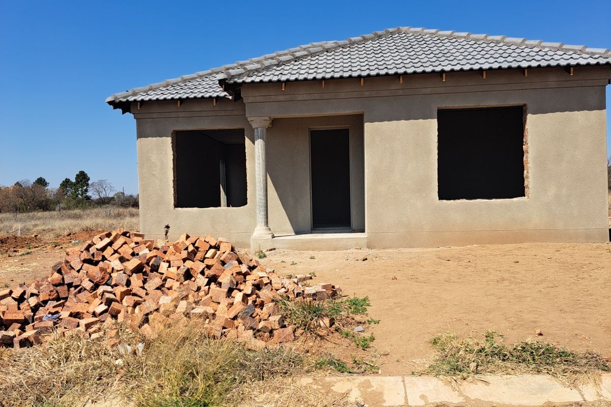 House For Sale in Ivydale AH - Photo 2