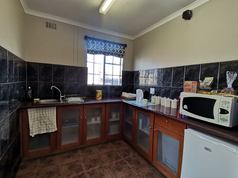 Industrial For Sale in Villiersdorp Central - Photo 7