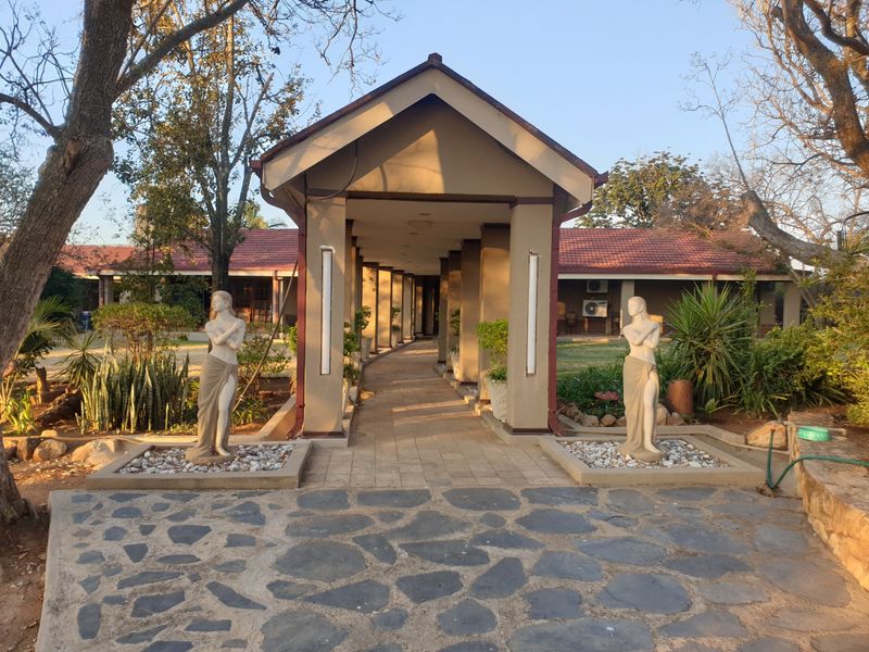 Farm For Sale in Roodepoort AH - Photo 5