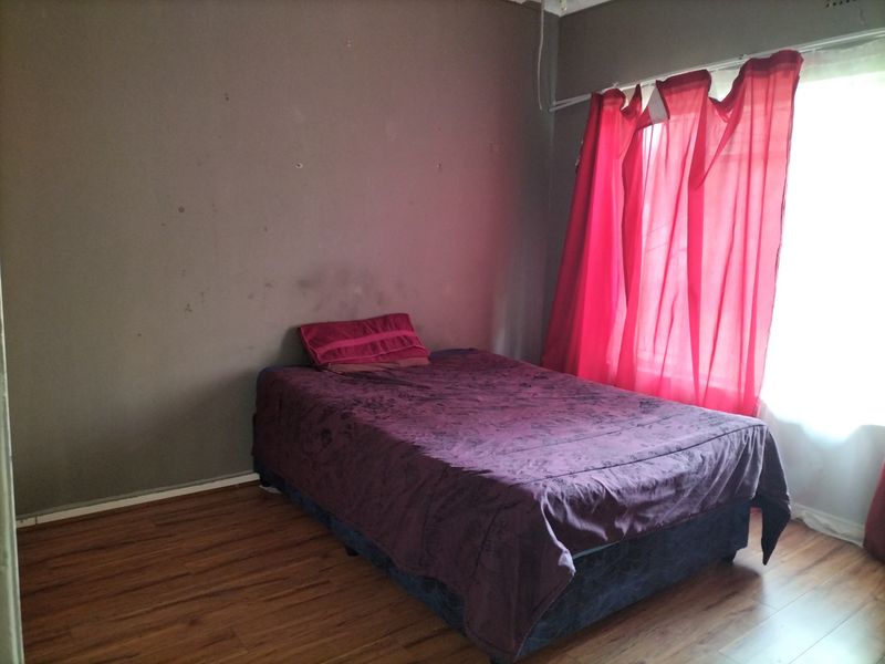 House For Sale in Vaal Park - Photo 5