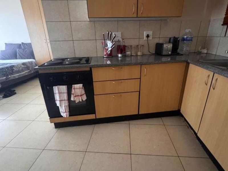 Apartment For Sale in Milpark - Photo 10