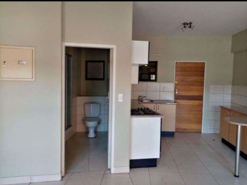 Apartment For Sale in Milpark - Photo 9