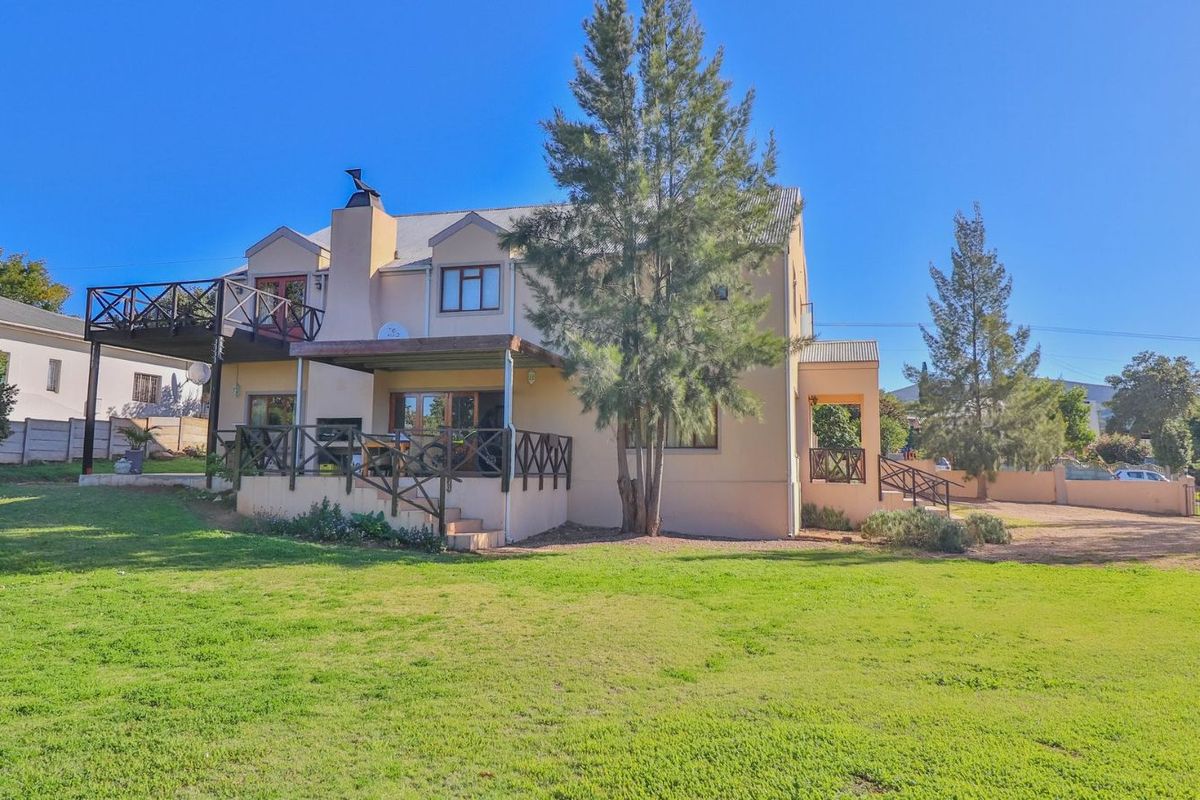 House For Sale in Bonnievale Central - Photo 2