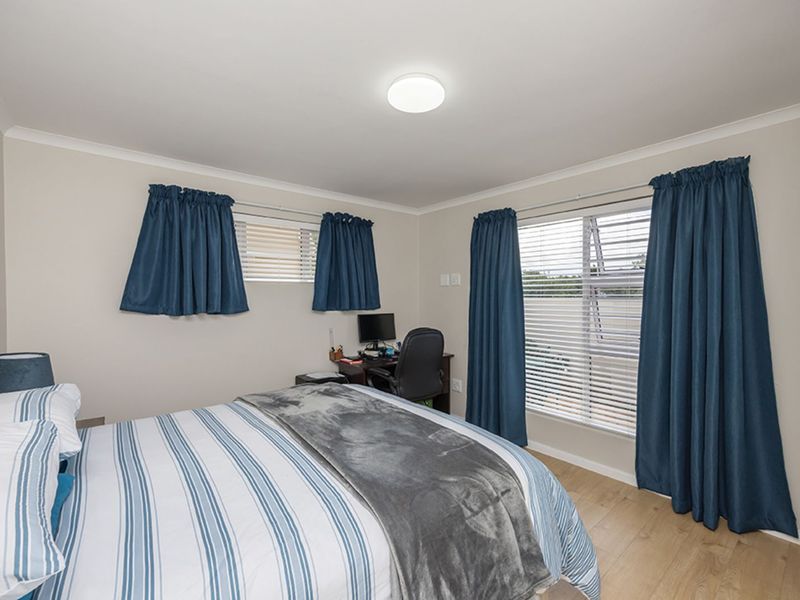 House For Sale in Parklands - Photo 8