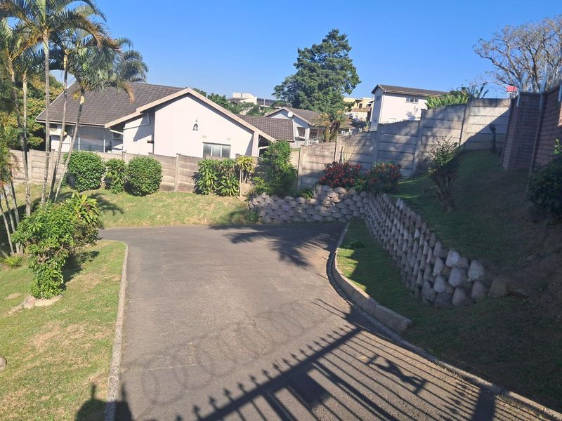 House For Sale in Malvern - Photo 2