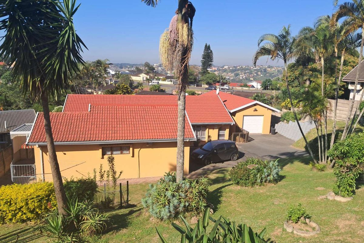 House For Sale in Malvern - Photo 3