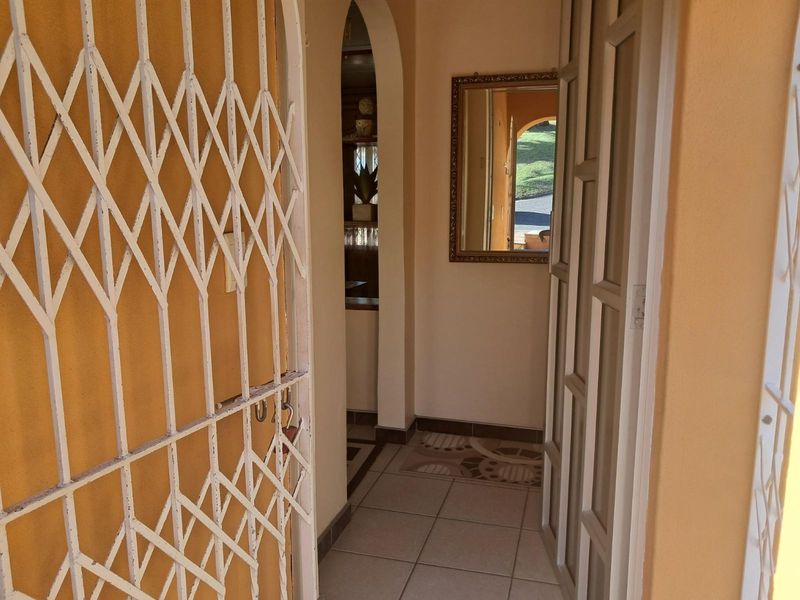 House For Sale in Malvern - Photo 8