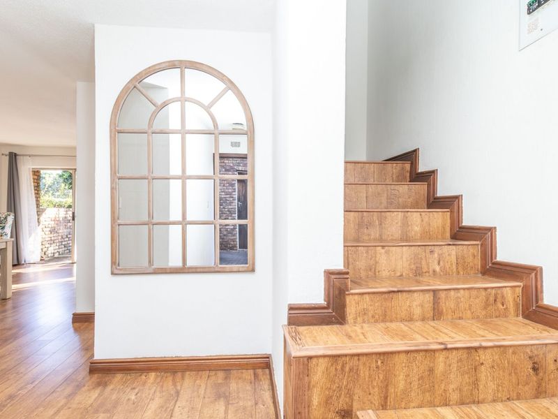 Townhouse For Sale in Fairland - Photo 4