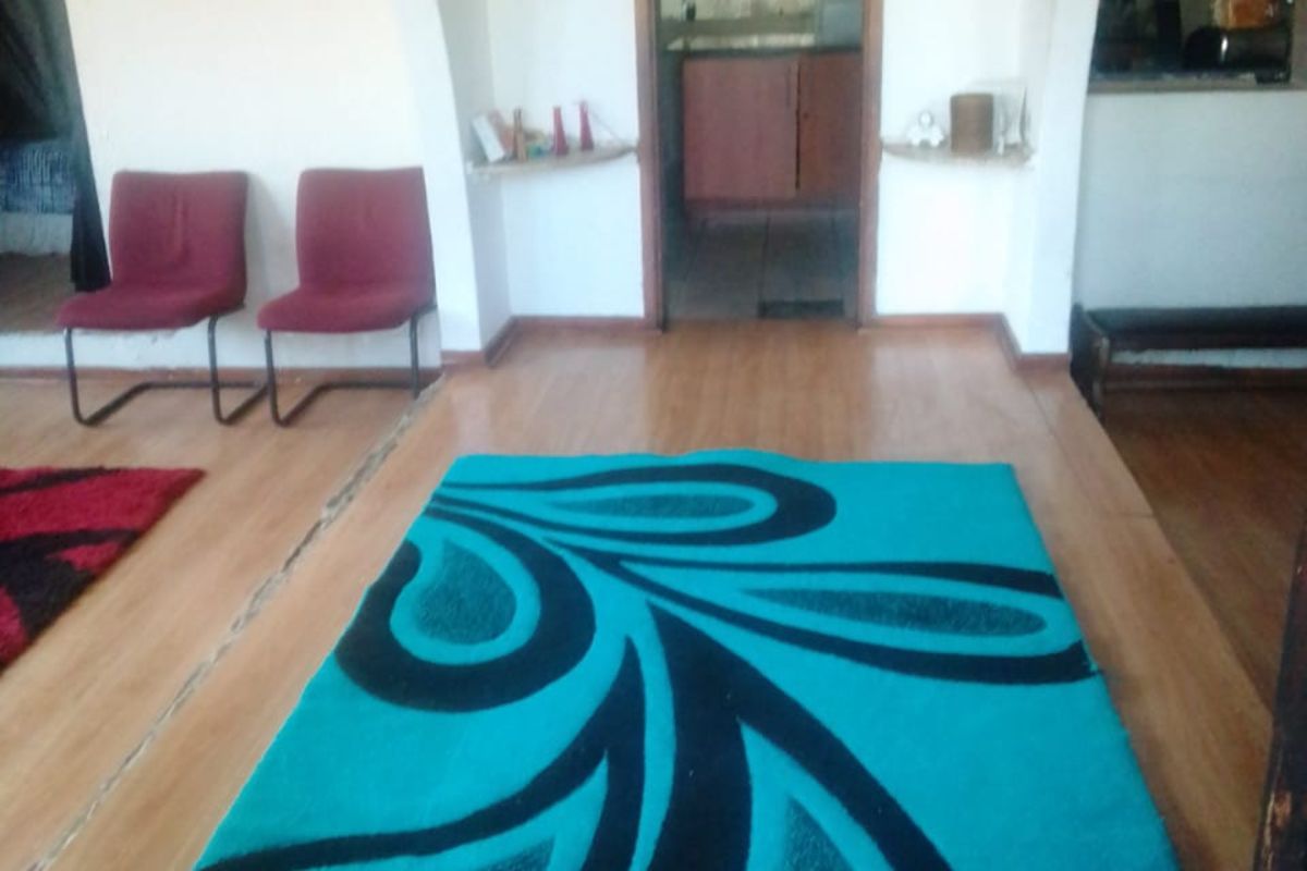 House For Sale in Primrose - Photo 4